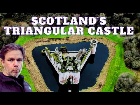 Caerlaverock Castle and Clan Maxwell
