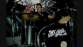 smash into pieces Fading