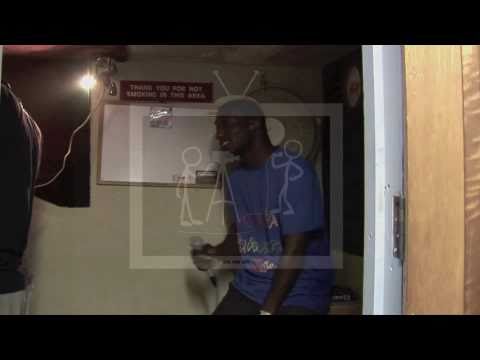 Big Frizzle Exclusive Bars (Background Check)