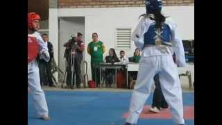 preview picture of video 'mujeres del Taekwondo'