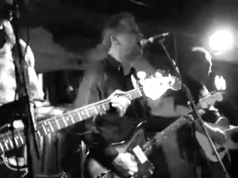 The Plastic Pals -- (I´m going back to) Clerkenwell (Live at Dirty Water Club, London 18 May 2013)