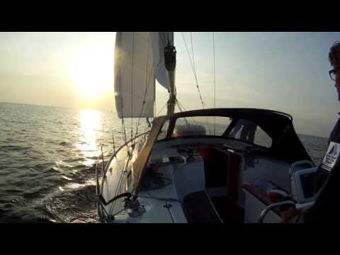 Bavaria 40 Cruiser sailing