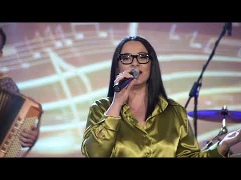 Aneta i Grupa Molika - Dobar znak (Art Studio Production Live TV Show)