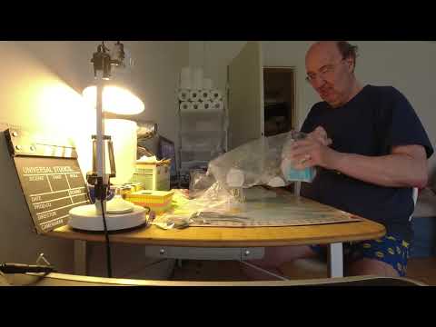 MongoTV_12288 - Del 4 - KØBT PÅ KREDIT 900 KRONER STOR 24.000 MAH POWERBANK MED SOLCELLER