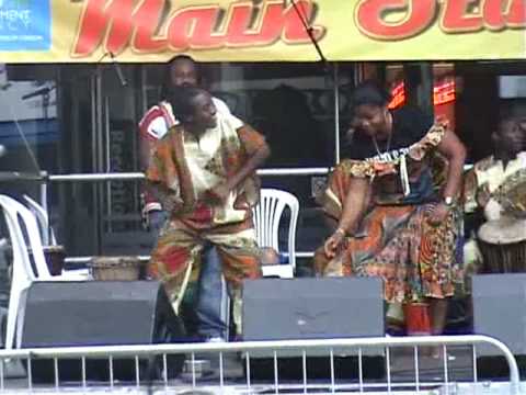 African traditional drumming & dance workshop held by Lord Eric Sugumugu pt.1