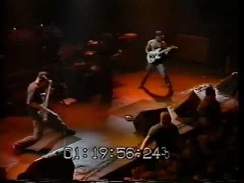 Rage Against The Machine - Fistful Of Steel (Chicago 1993.4.3)