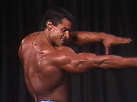 1989 USA Bodybuilders  Franco Santoriello and Eddie Robinson