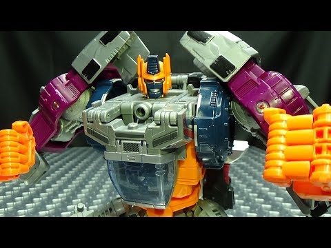 Power of the Primes Leader OPTIMAL OPTIMUS: EmGo's Transformers Reviews N' Stuff