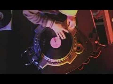 DJ Qbert in Paris - Turntable Drummer