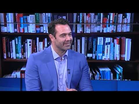 Talking Books: Daniel Strauss on The Billionaire Career: From employee to successful entrepreneur. - Vimarsana News