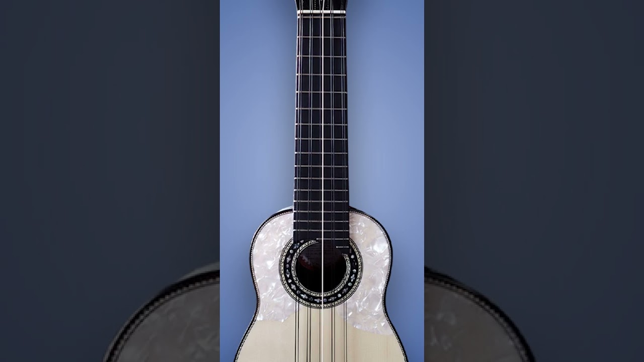 ASÍ SUENAN LAS CUERDAS DE UN CHARANGO (Afinación)