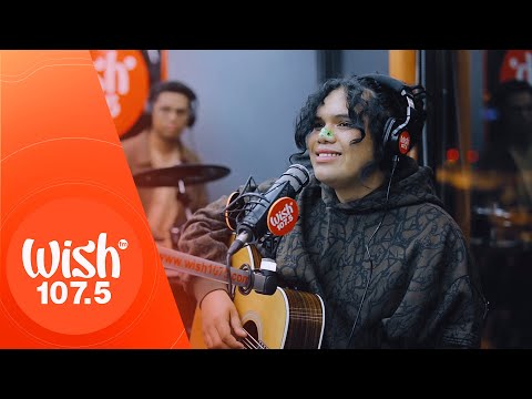 Dionela performs "Musika" LIVE on Wish 107.5 Bus