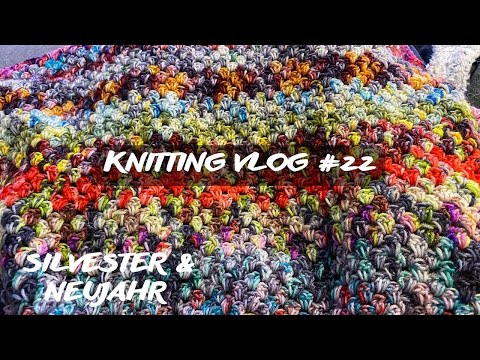 Knitting Vlog #22 | New Year's Eve and New Year's Knitting | Yogini with Yarn