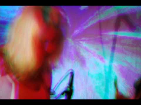 AURORA - 'Slinky' (2014 Studio version)