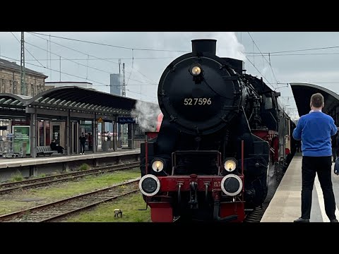 Züge in Hof Hbf mit 52 7596