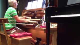 "Let Us Break Bread Together" (organ solo)