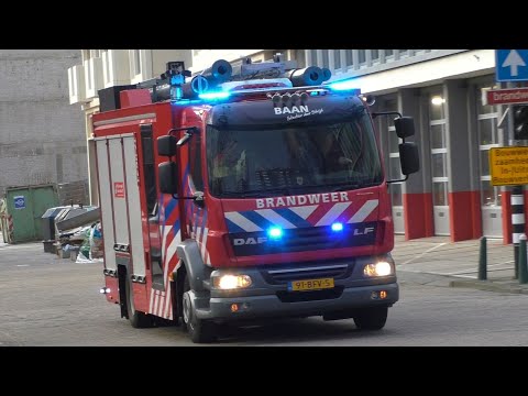 Brandweer Baan Tankautospuit 17-0631 met spoed naar verschillende Brandmeldingen in Rotterdam