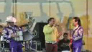 Los Tigres Del Norte Con Conjunto Primavera Los Ojos Negros Sept 1-08