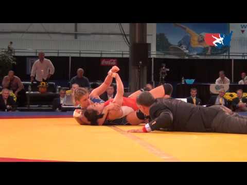 2012 WOMEN WORLD: Maroulis (USA) dec. Laverdure (CAN), 55 kg semis