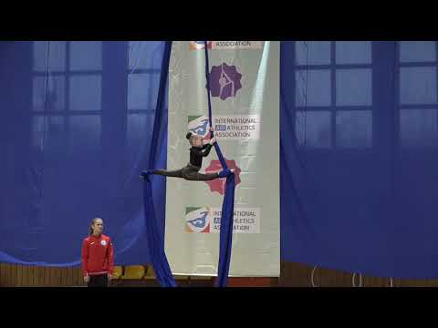 Yaroshchuk Zlata, Aerial silks,  Children 6-9 A