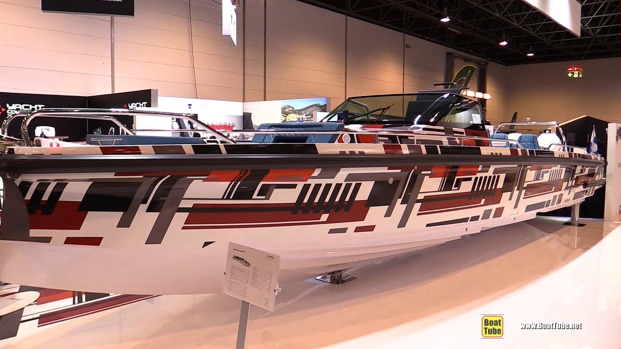 Axopar 37 Spyder with Optional Aft Cabin - Walkaround Tour