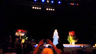 Jane Zhang - At Last (張靚穎--蒙特利爾電影節--閉幕式開場獻唱)