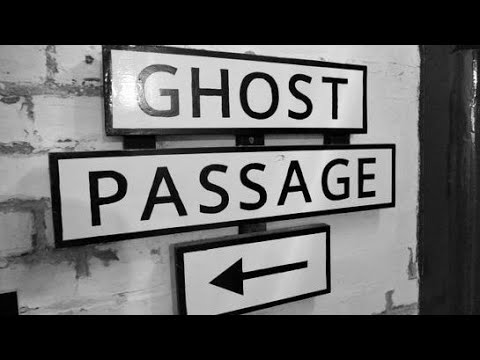 Walking through Nothe Fort's ghost passage in Weymouth 👻