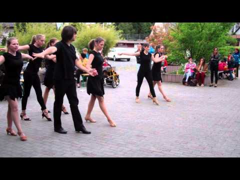 Frühlingsfest in der Riedbahn 2013 - Unsere Latein-Jugend