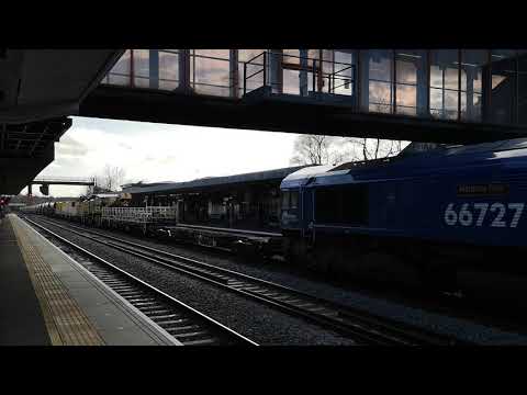 66727 comes to Colas rescue and brings 6X50 through Oxford