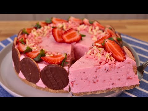 Strawberry and chocolate pie