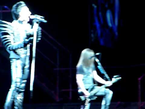 Tokio Hotel 14-04-2010 Paris - Menschen suchen Menschen