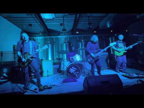 Vic Firecracker - "Can't Hardly Wait"  (Replacements cover / live at Faces, Malden, MA 1/14/23)