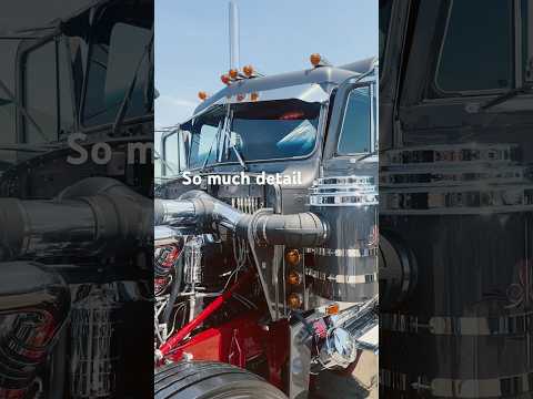 One of if not the best looking peterbilt 359s I’ve ever seen 👌