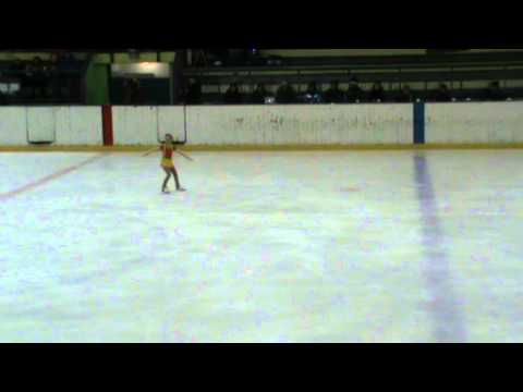 Lola első műkorcsolya versenye 2014.02.08.Szeged