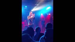 Maverick Sabre - Come fly away (live)