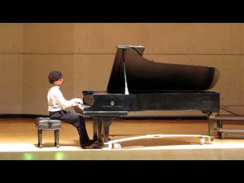 Rolando Antonio Alejandro -  Suite Floral - Uma camponesa cantadeira, Op.97 No.2 Heitor Villa-Lobos