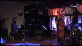 STEFANO BOLLANI TRIO - Mi ritorni in mente (2010)