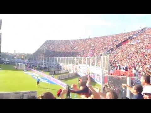 Silva erro el Penal, frente a San Lorenzo.