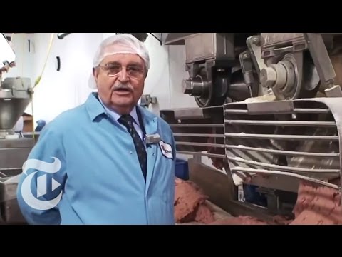 Dining & Wine: The Making of a Gyro Cone | The New York Times