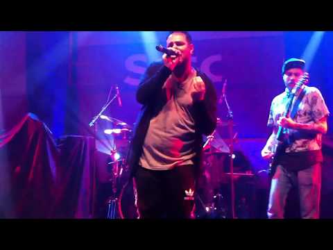 Comunidade Nin-Jitsu - Melô do Analfabeto, Vai Popozuda (Sesc Pompeia 19/05/17)