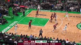 Porzingis pops