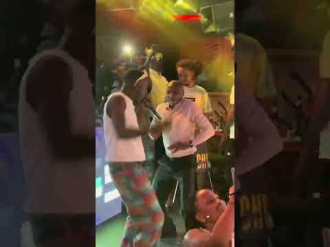 Most Supportive Father in TikTok 😮#funny #africa #uganda #dance #kenya 💪