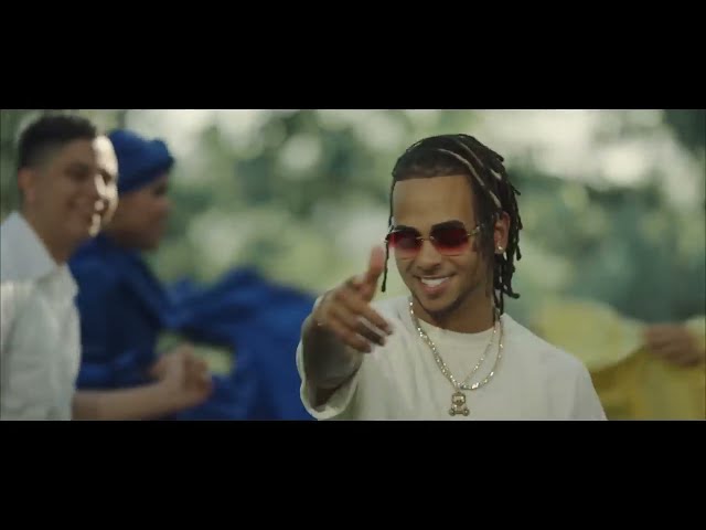 Llego La Navidad von Ozuna & Generacion Escogida ((jetzt ansehen))