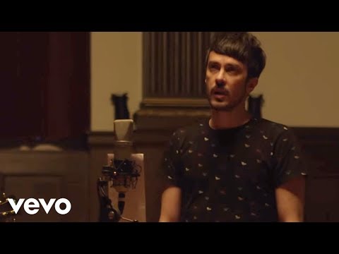 Vetusta Morla - Consejo de Sabios - Directo Hansa Studios (Berlín)