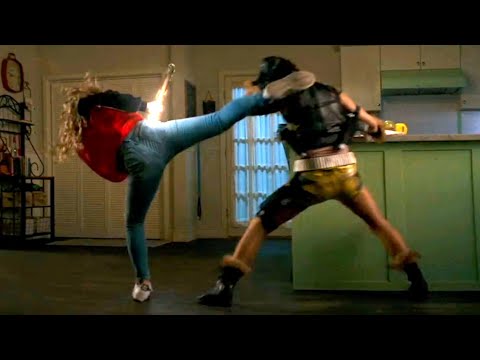 Stargirl vs. Tigress [DC's Stargirl - S1E12 - "Stars & S.T.R.I.P.E. Part One"]