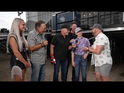 Diamond Rio on CMT Hot 20