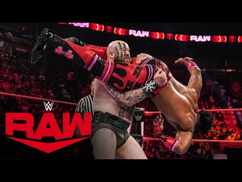 The New Day vs. The Viking Raiders – Tag Team Turmoil Match: Raw, Sept. 6, 2021