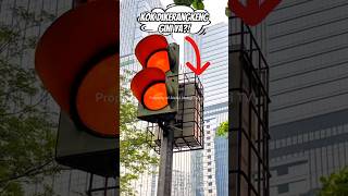 Download lagu WHY IS THIS TRAFFIC LIGHT 🚦 CAGED?! #trafficlight #redlight #lanpululintas #apill #atcs mp3