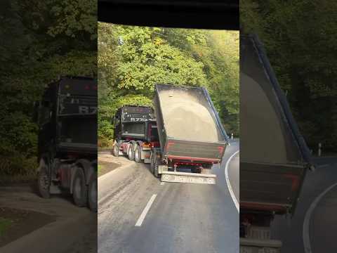 Do not try at home only professional can do it #truckdriver #lkwfahrer #automobile