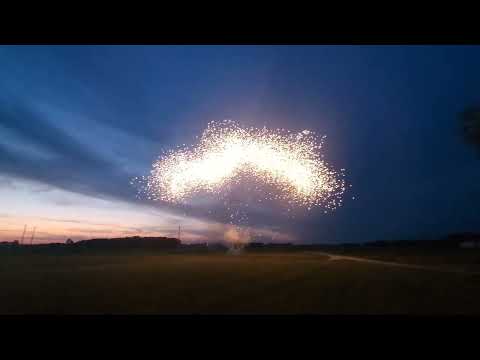 Dominator 1.4 pro PFX13FR-11 Silver Crackle Mines slice #Dominatorpro #fireworks #pyro #pyromaniac